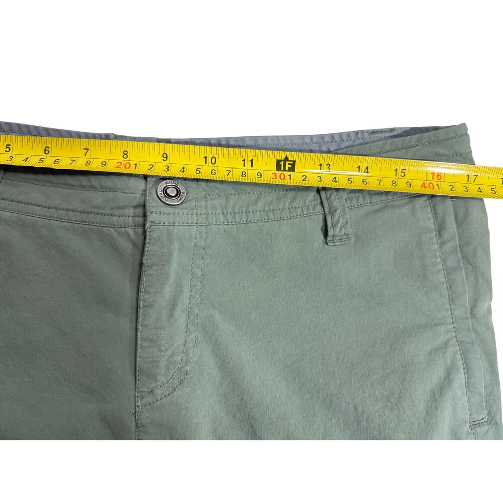 KÜHL Spire Shorts Women’s Olive Green Hiking Outdoor Cargo Pockets Size 12 - Picture 9 of 11